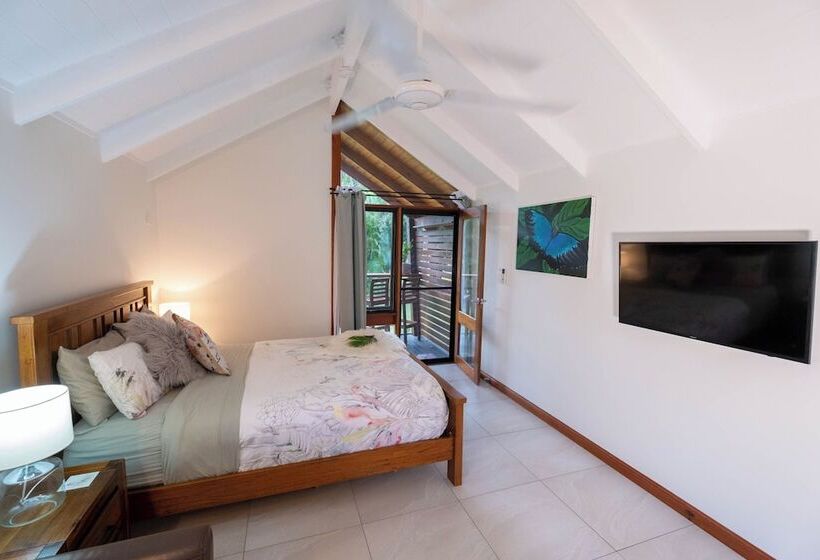 스탠다드 스튜디오 더블 침대, Airlie Beach Eco Cabins   Adults Only
