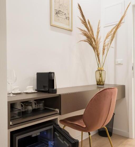 اتاق لوکس, Green Park Luxury Rooms