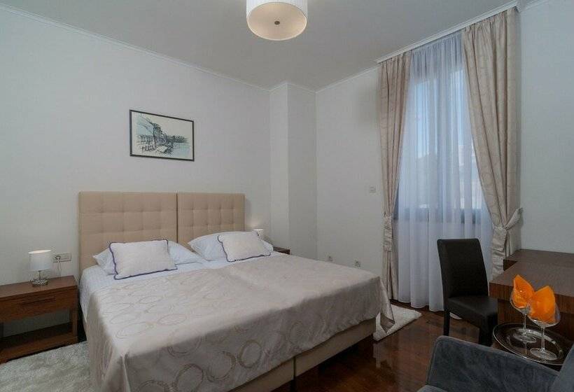 غرفة ديلوكس, Luxury Rooms Near The Beach1