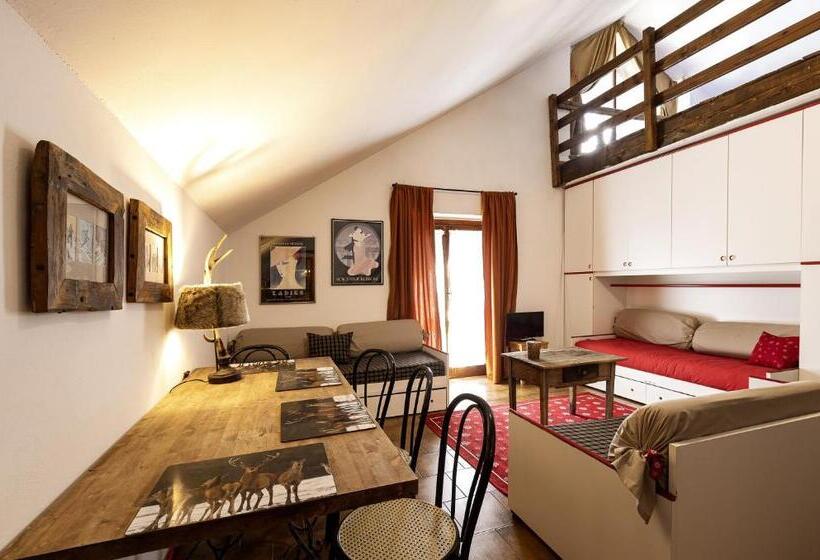 استودیو خانوادگی, Aparthotel Claviere