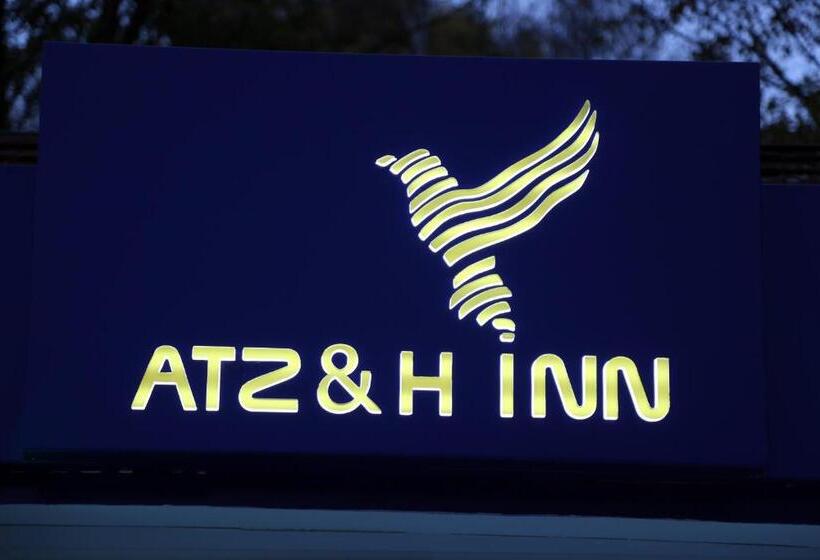 סוויטה אקזקיוטיב, Atz&h Inn
