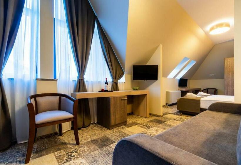 Апартаменты 1 Спальня, Izvoare Caciulata