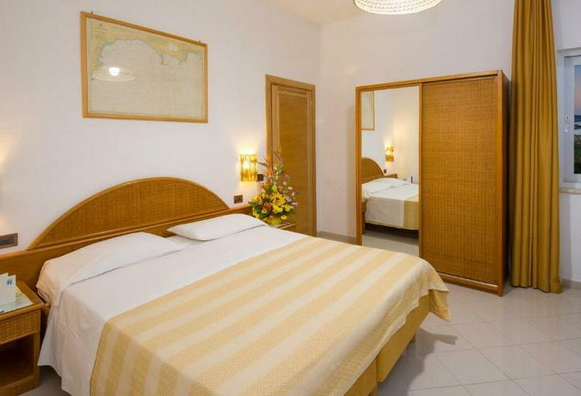 Номер Стандарт, Ecoresort Le Sirene   Caroli Hotels