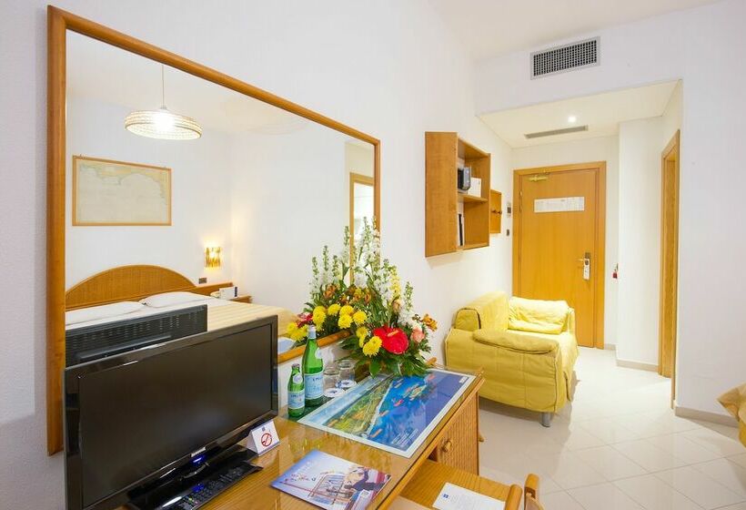 Четырехместный Номер Стандарт, Ecoresort Le Sirene   Caroli Hotels