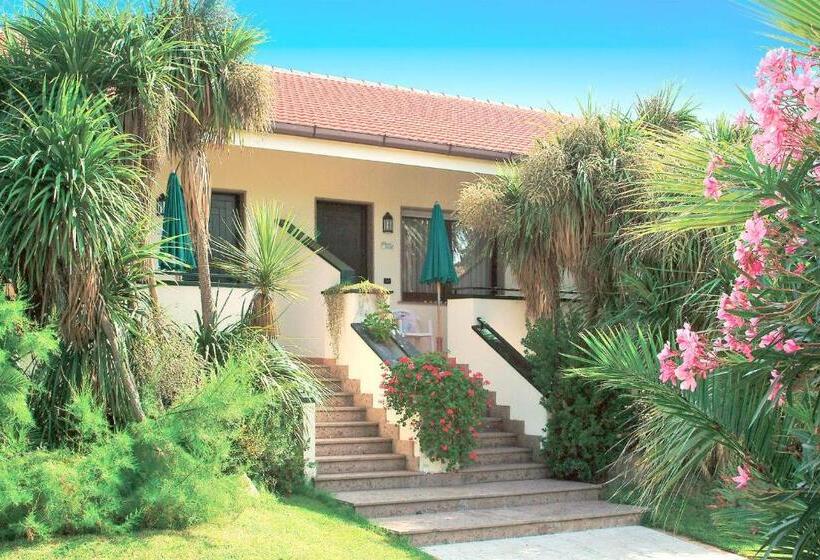 Семейные Апартаменты, Oleandri Resort Paestum