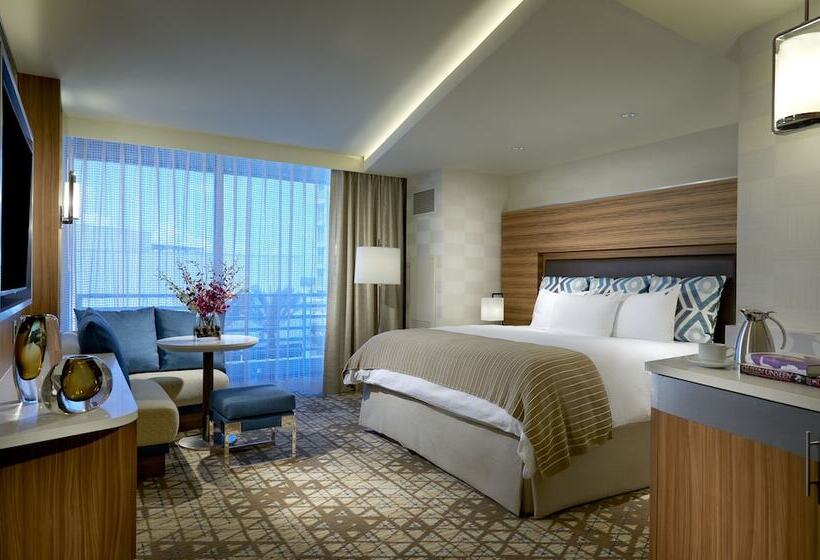 Номер Deluxe Вид на Бассейн, Seminole Hard Rock Hotel And Casino Tampa