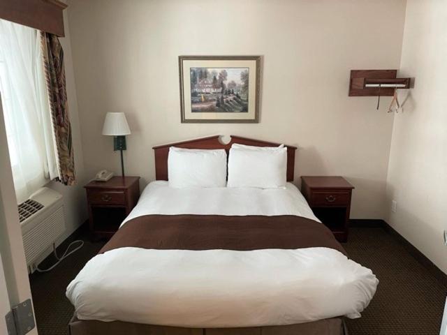 Номер Deluxe, River Hills Hotel  Mankato