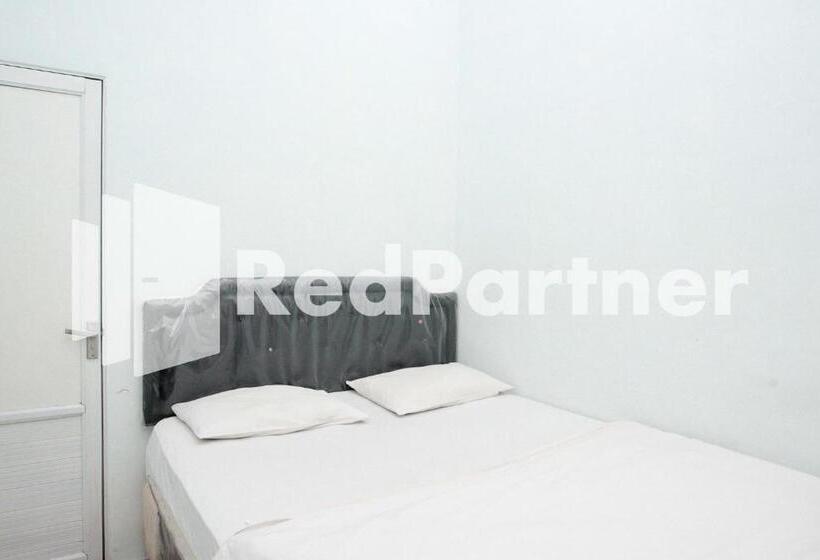 Номер Superior, Happy Inn Puspo Mitra Reddoorz