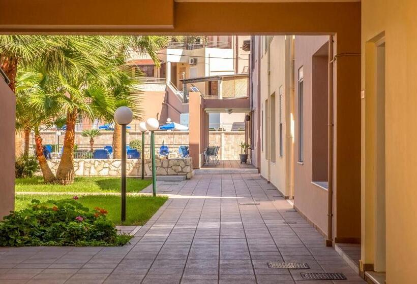 Студия Стандарт, Theos Holidays Apartments