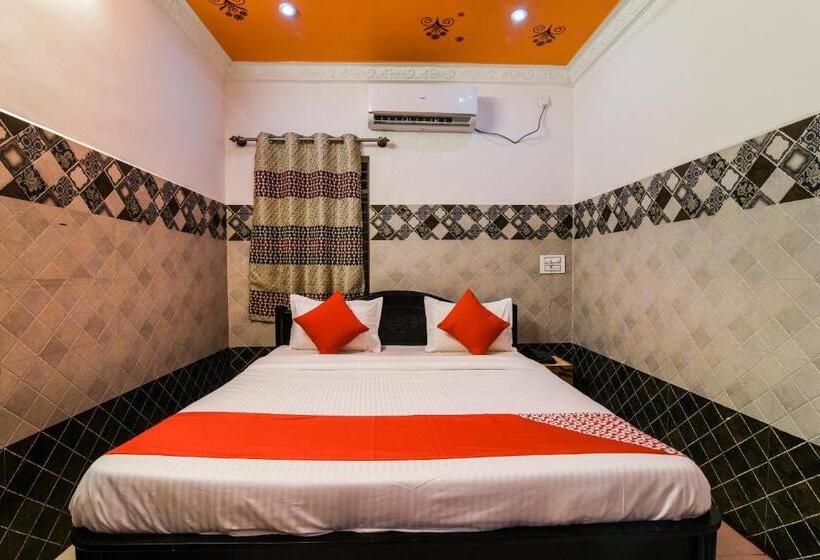 Номер Стандарт, Oyo 33005 Jkr Residency