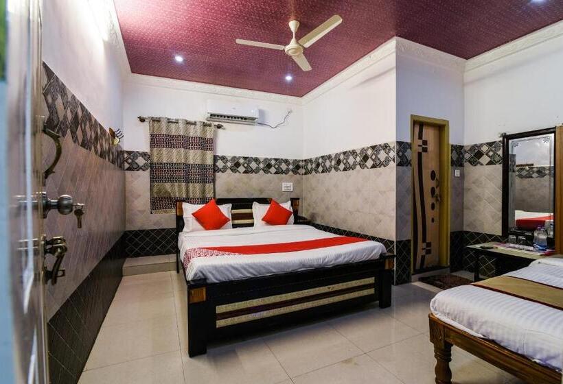 Номер Стандарт, Oyo 33005 Jkr Residency
