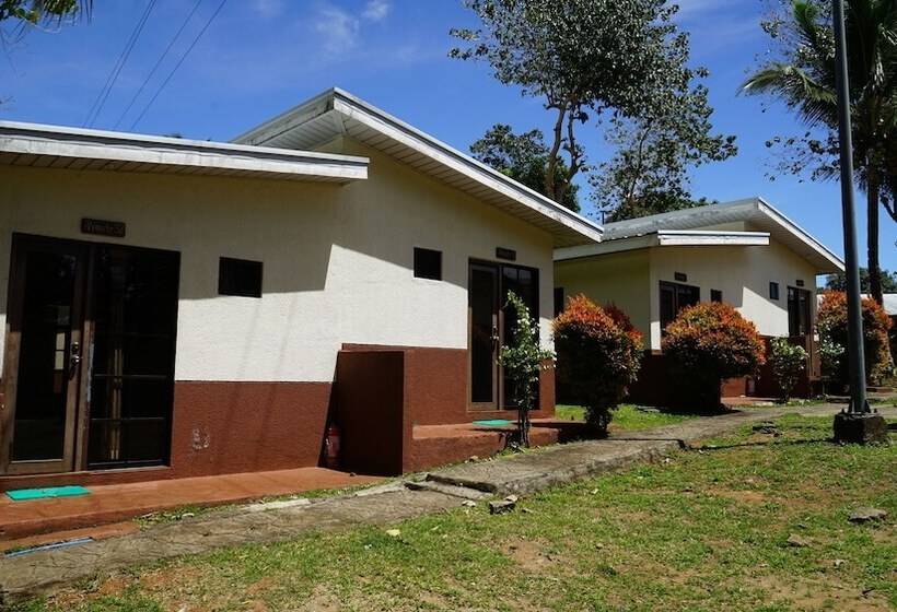 Номер Стандарт, Bakasyunan Resort And Conference Center   Tanay