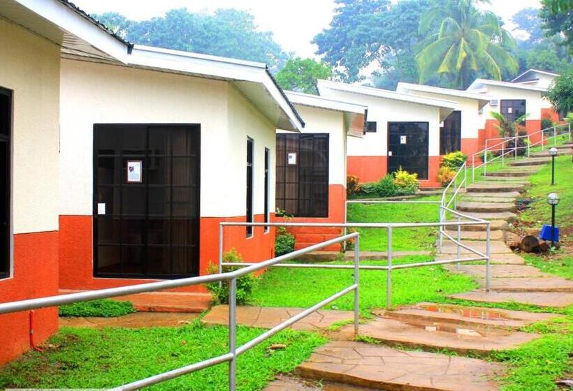 Номер Стандарт, Bakasyunan Resort And Conference Center   Tanay