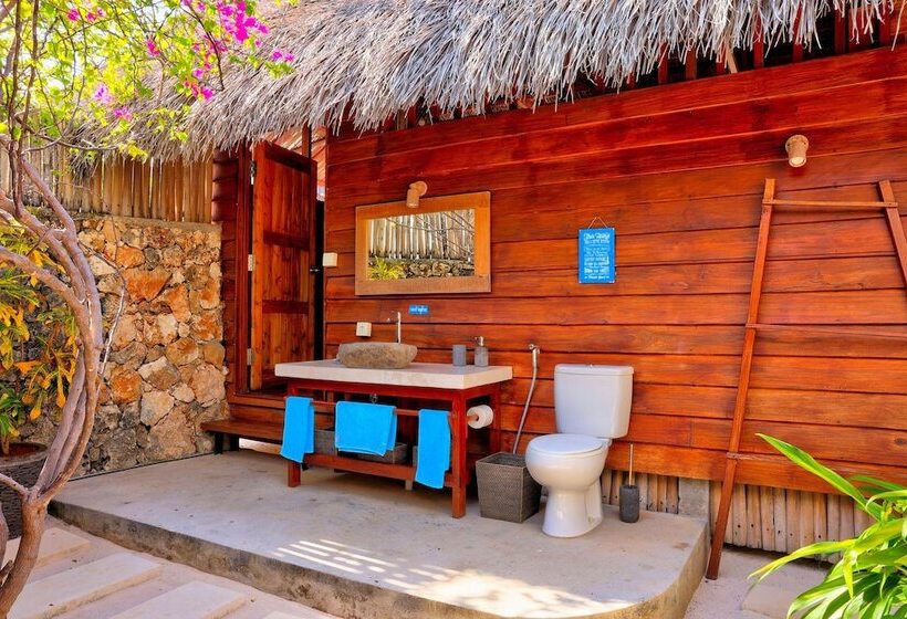 Бунгало Deluxe, Loedi Bungalows Rote