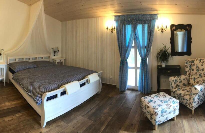 Апартаменты 1 Спальня с Террасой, Penzion Primášé