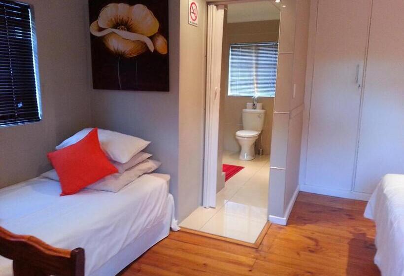 Семейный Номер, Tri Angle B&b And Wellness Salon