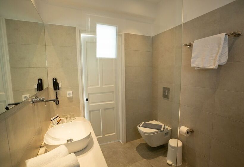اتاق سه نفره دلوکس با چشم‌انداز باغ, Acrogiali Beachfront Hotel Mykonos