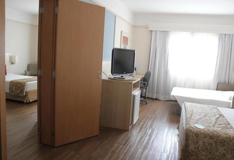 패밀리 룸, Comfort Suites Londrina