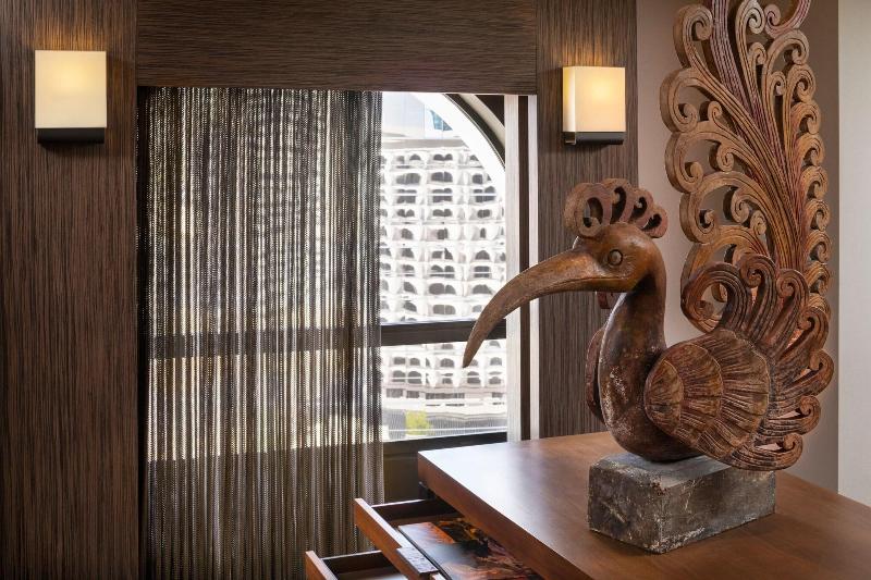 스탠다드 룸 킹사이즈 침대, Renaissance Phoenix Downtown