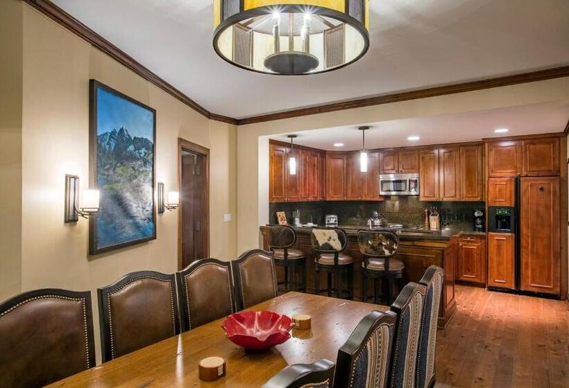 Апартаменты 3 Спальни, Ritz Carlton, Aspen Highlands