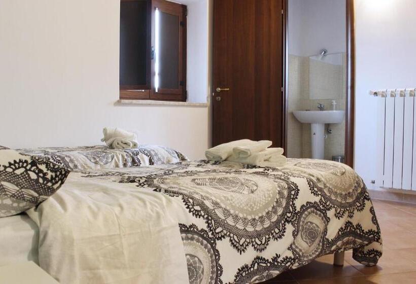 Номер Стандарт, Albergo Diffuso Di Campolattaro