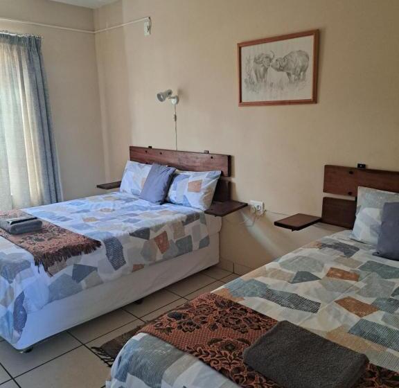패밀리 룸, Lepha Guest House