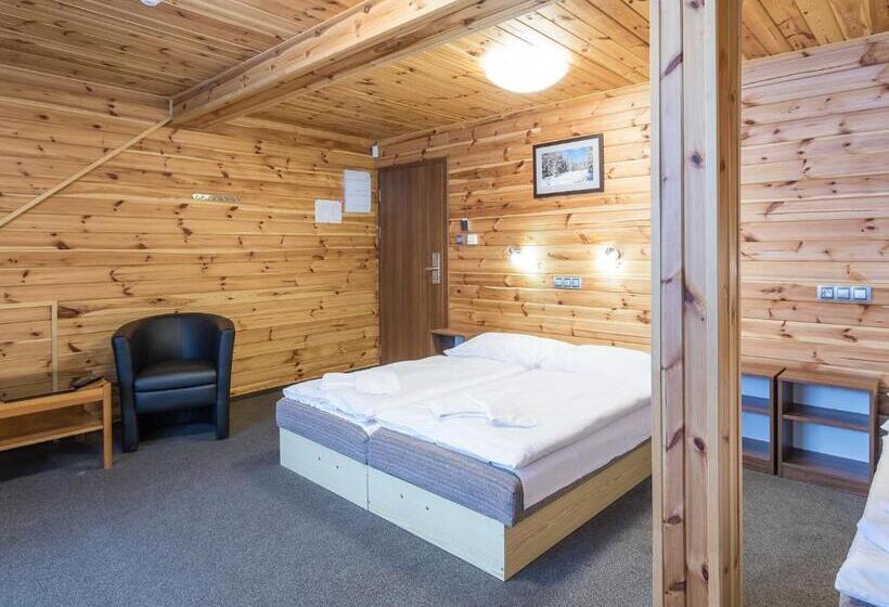 Номер Стандарт Трехместный, Ea Horský Hotel Hájenka