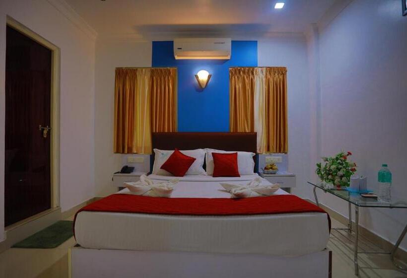 Номер Deluxe с Балконом, Hydel Palace Athirappilly By Bestinn Leisure