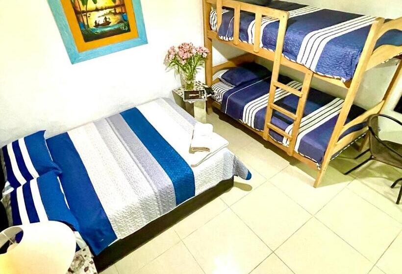 Семейный Номер, Hostal Ocean Pacifico