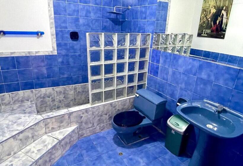 Family Suite, Hostal Ocean Pacifico