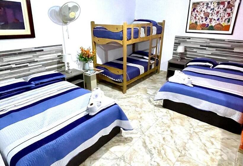 Семейный Номер, Hostal Ocean Pacifico