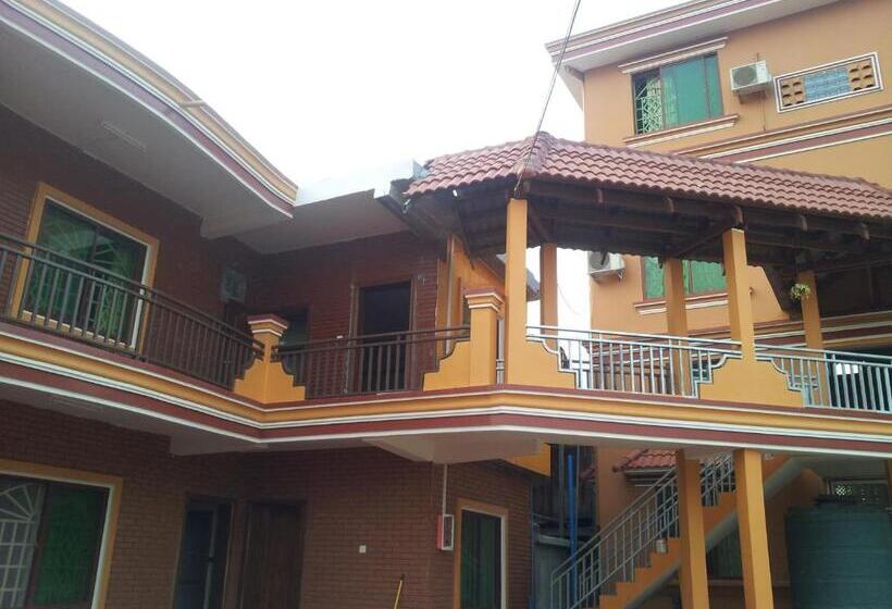 经济房, Javier Guesthouse