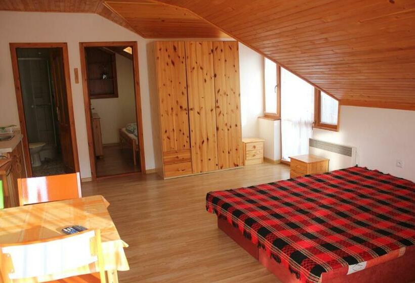 Семейный Номер, Apartmany U Janka Vinné Jazero