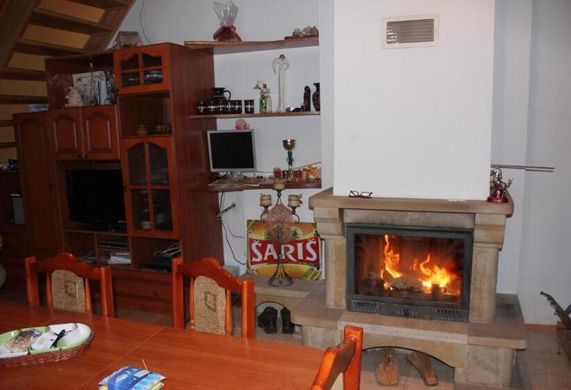 Апартаменты 1 Спальня с Террасой, Apartmany U Janka Vinné Jazero