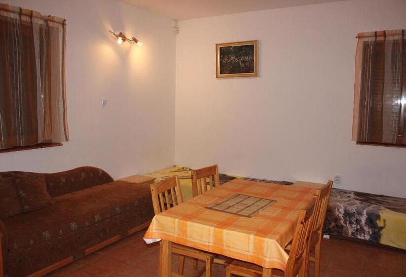 Апартаменты 1 Спальня с Террасой, Apartmany U Janka Vinné Jazero