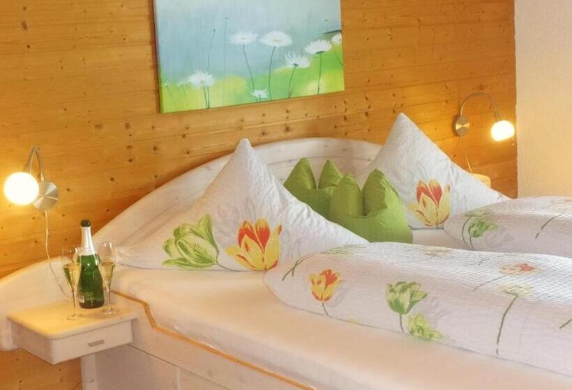 Семейный Номер, Landhaus Erna