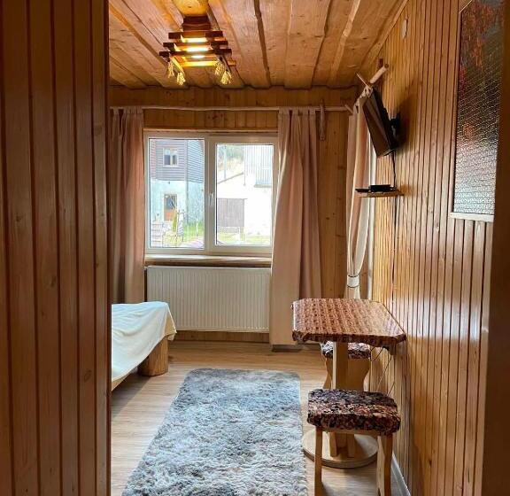 Дом 1 Спальня, Sadyba Sunny House