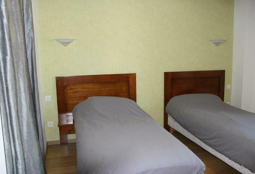 Family Suite, Etchoinia