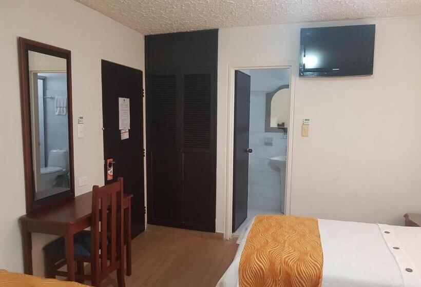 Quarto Triplo Estandar, Emperador