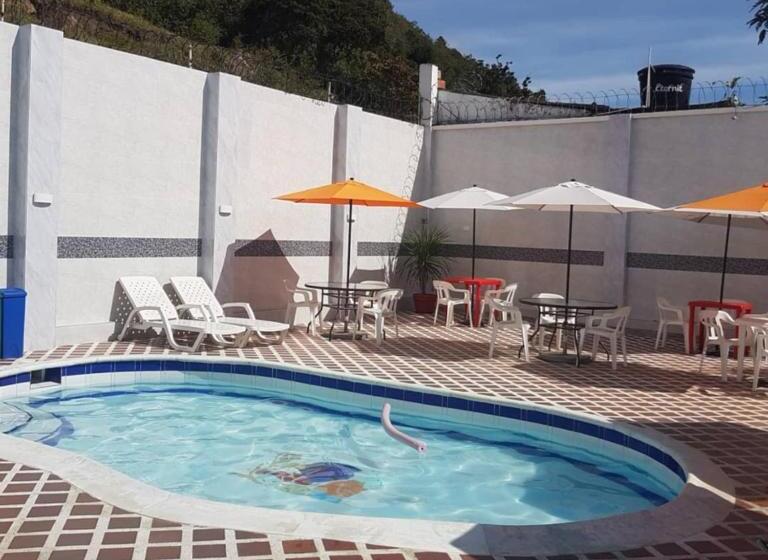 Quarto Familiar, Emperador