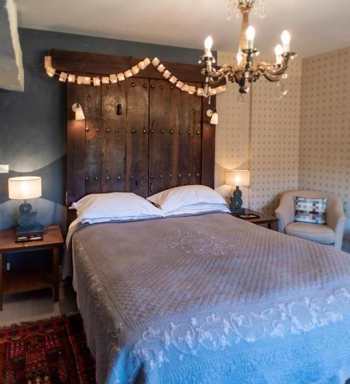 Стандартный Номер Кровать Кинг, Les Deux Abbesses En Vert | La Grande Maison B&b