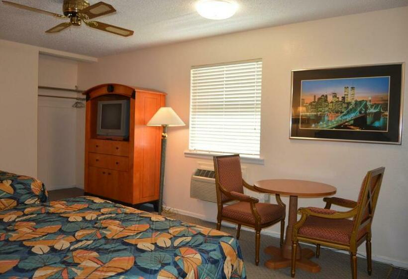 Номер Deluxe, Travelers Inn Motel