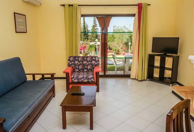 Апартаменты 1 Спальня, Colina Village