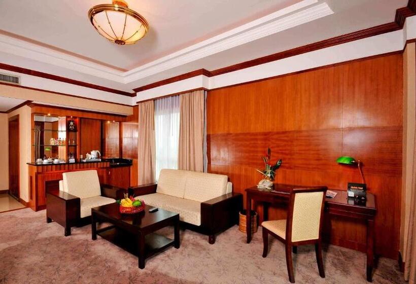 이그제큐티브 스위트, Don Chan Palace Hotel & Convention