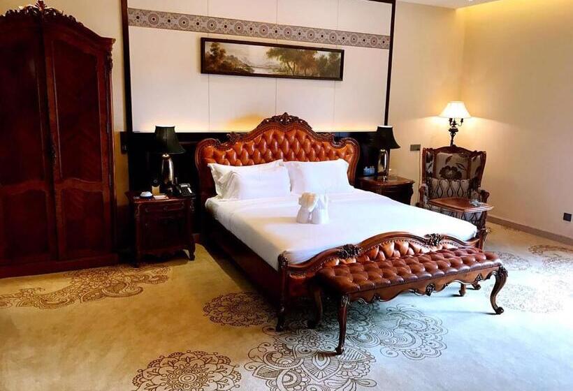 디럭스 스위트, Don Chan Palace Hotel & Convention
