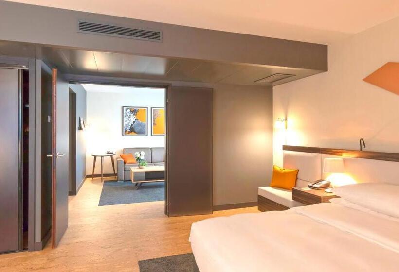 Люкс, Radisson Blu Hotel, Paris Boulogne