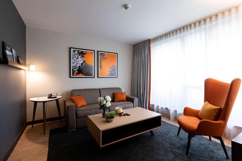 Люкс, Radisson Blu Hotel, Paris Boulogne