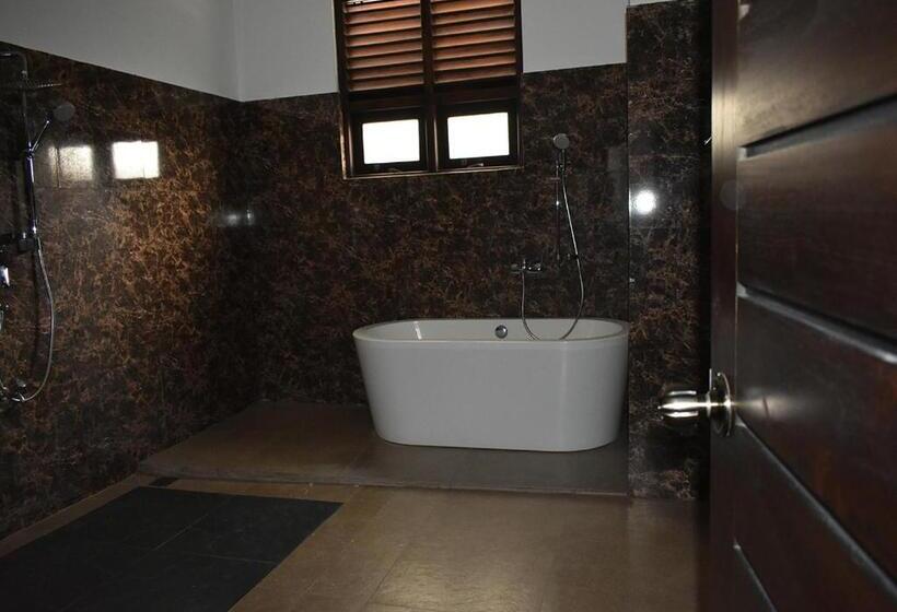 Family Suite, Capital Resort Inn