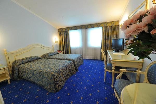 Трехместный Номер Комфорт, Motel Gold