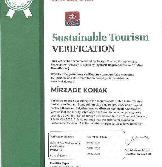 Üç Kişilik Rahat Oda, Mirzade Konak
